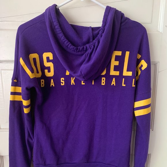 LA Lakers Vintage Pullover Hoodie Sweatshirt Purple with Yellow Detail - Small - Picture 4 of 6